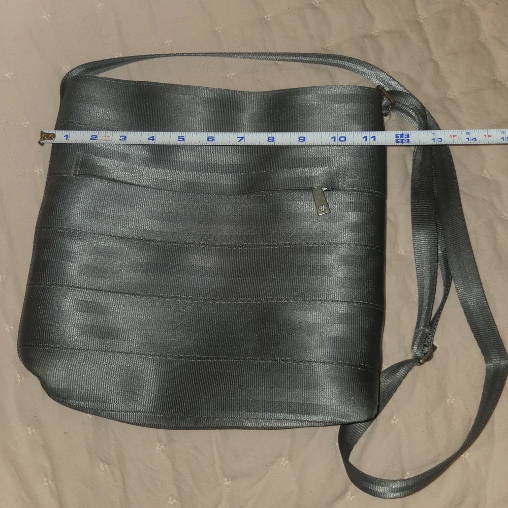 Harveys Seatbelt Tote Bag